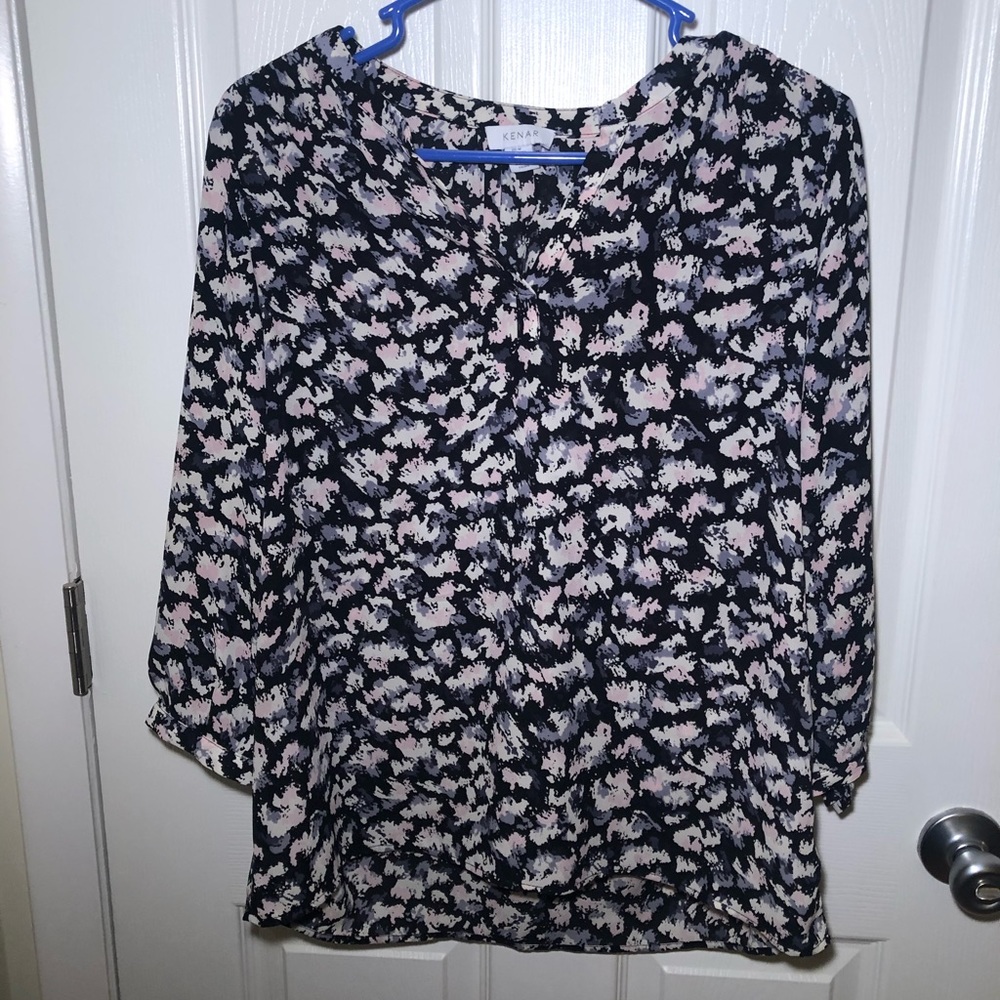 Flowy 3/4 sleeve blouse